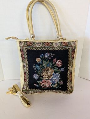 Vintage Carpet Tapestry Bag  1980s Gold Long Strap Has Never Been Used